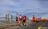 Những hình ảnh ấn tượng tại giải Marathon Quốc tế quy tụ đến 5000 VĐV
