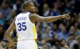 Kevin Durant lập triple-double, Chiến binh tiêu diệt Bầy Ong ngay tại Charlotte