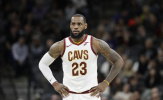 LeBron thất vọng vì CAVs 'vồ hụt' Paul George và Eric Bledsoe