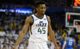 Lạnh lùng và quyết đoán, Donovan Mitchell kết liễu luôn Westbrook cùng đồng đội