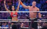 Hậu chia tay, nữ đô vật bốc lửa vẫn 'qua đêm' với John Cena