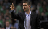 Sau tất cả, HLV Brad Stevens mong muốn học trò đứng dậy mạnh mẽ