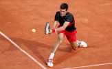 Djokovic 'kêu trời' vì mặt sân Roland Garros