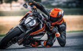‘Dao mổ’ KTM 790 Duke 2018 bất ngờ về ĐNA, giá 369 triệu đồng