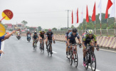 Chặng 2 giải xe đạp Quốc tế VTV: Áo vàng thay đổi sau màn solo ngoạn mục