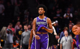 Chùm ảnh:  Tiếp tục nếm mùi thất bại, Sacramento Kings ngậm ngùi giúp Denver Nuggets giữ vững ngôi đầu bảng