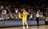 Chùm ảnh:  Bị cấm vào hiệp 4, Stephen Curry 'chỉ ghi' được 51 điểm trước Washington Wizards
