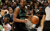 Video: Kemba Walker tiếp tục 'cháy máy' trong ngày hạ gục Kyrie Ivring và các đồng đội