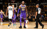 LeBron James bùng nổ hiệp cuối, Lakers thắng ngược dòng trước Spurs