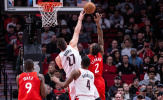 Thi đấu hiệu quả, Blazers hoàn toàn áp chế được Kawhi Leonard và Raptors