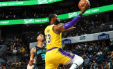 Los Angeles Lakers chỉ cần 3 hiệp là giải quyết gọn Charlotte Hornets