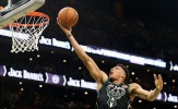 Antetokounmpo bẻ cánh “đại bàng”, Bucks chạy đà hoàn hảo trước đại chiến
