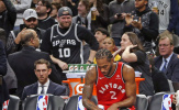 Mẹ Kawhi Leonard cãi nhau tay đôi với cổ động viên của Spurs