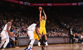 Klay Thompson giúp Warriors cắt chuỗi 3 trận thua trên sân nhà