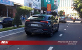 Bắt gặp siêu SUV Lamborghini Urus thứ hai tại Việt Nam mang biển trắng vi vu trên phố
