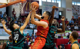 Saigon Heat thắng thuyết phục, 'cơn mưa gấu bông' lần đầu tiên xuất hiện tại Việt Nam