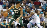 Giannis Antetokounmpo quyết đấu Kemba Walker