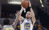 Stephen Curry tỏa sáng, Warriors xuyên phá tấm khiến vững chắc nhất NBA