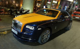 Bắt gặp Rolls-Royce Dawn đầu tiên tại Việt Nam dạo phố đêm trong màu áo lạ