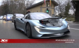 Phấn khích thưởng thức tiếng gầm uy lực của McLaren Speedtail lần đầu lăn bánh trên phố