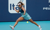 Tay vợt số một thế giới Naomi Osaka tiếp tục chuỗi trận thất vọng