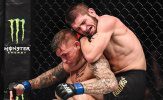 Khabib giành đai UFC hạng nhẹ ngay trận tái xuất