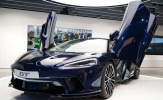 Ngắm vẻ đẹp không tì vết của siêu phẩm McLaren GT đầu tiên đến Hồng Kông