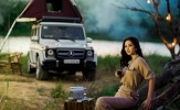 Hoa hậu Tiểu Vy khoe vẻ sang chảnh bên vua off road Mercedes-Benz AMG G63