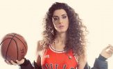 Nhan sắc của nữ VĐV bóng rổ quyến rũ