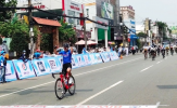 Chặng 2 giải xe đạp nữ Bình Dương 2022: Nguyễn Thị Thật tạo cách biệt ở giải áo xanh