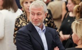 Số tiền 2,5 tỷ bảng từ bán Chelsea khiến Anh và Abramovich đối đầu căng thẳng