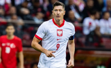 Lewandowski bị huyền thoại gọi là 'kẻ khốn nạn' sau khi từ chối lên tuyển vì mất băng đội trưởng