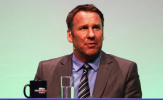 Paul Merson ngạc nhiên về thương vụ 52 triệu bảng của Arsenal với Madueke