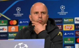 Arne Slot xác nhận Chiesa vắng mặt, cảnh giác sức mạnh Galatasaray