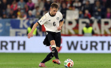 Joshua Kimmich tỏa sáng khi đá hậu vệ phải, ưu tiên chiến thắng hơn vị trí cá nhân