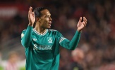 Van Dijk bất mãn với trọng tài sau trận thua Brentford