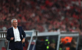 Benfica bùng nổ nhờ điều chỉnh của Mourinho, vùi dập Guimaraes
