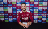 West Ham giữ chân thủ môn huyền thoại Fabianski