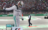 Hamilton thề tiếp tục chiến đấu sau chiến thắng tại Mexico Grand Prix