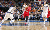 Harden rực sáng, Rockets đè bẹp Mavericks