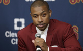 Vẫn còn cay vì bị trao đổi, Isaiah Thomas thề không nói chuyện với ông chủ Celtics