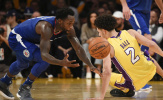 Patrick Beverley khiến Lonzo Ball có ngày ra mắt khốn khổ tại NBA