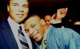 Mike Tyson thừa nhận không thể đánh bại huyền thoại Ali