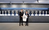 Dean Huijsen chính thức trình làng Real Madrid với áo số 24