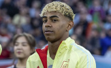Lamine Yamal giữ im lặng trước nhóm CĐV công kích về Quả Bóng Vàng