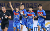 Tấm thẻ đỏ và hai quả penalty quyết định thắng lợi của U23 Philippines