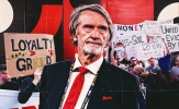 The 1958 mất niềm tin, phản kháng Jim Ratcliffe tại ngày khai mùa Premier League