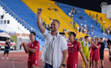 Trợ lý HLV Luis Viegas tuyên bố từ chức sau án phạt: Drama hy hữu tại V-League 2025/26