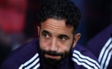 Sự lo lắng bất thường của CĐV Man City trước trận derby với Man United
