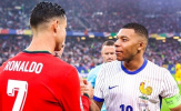 Kylian Mbappe thường xuyên nhận lời khuyên từ thần tượng Cristiano Ronaldo